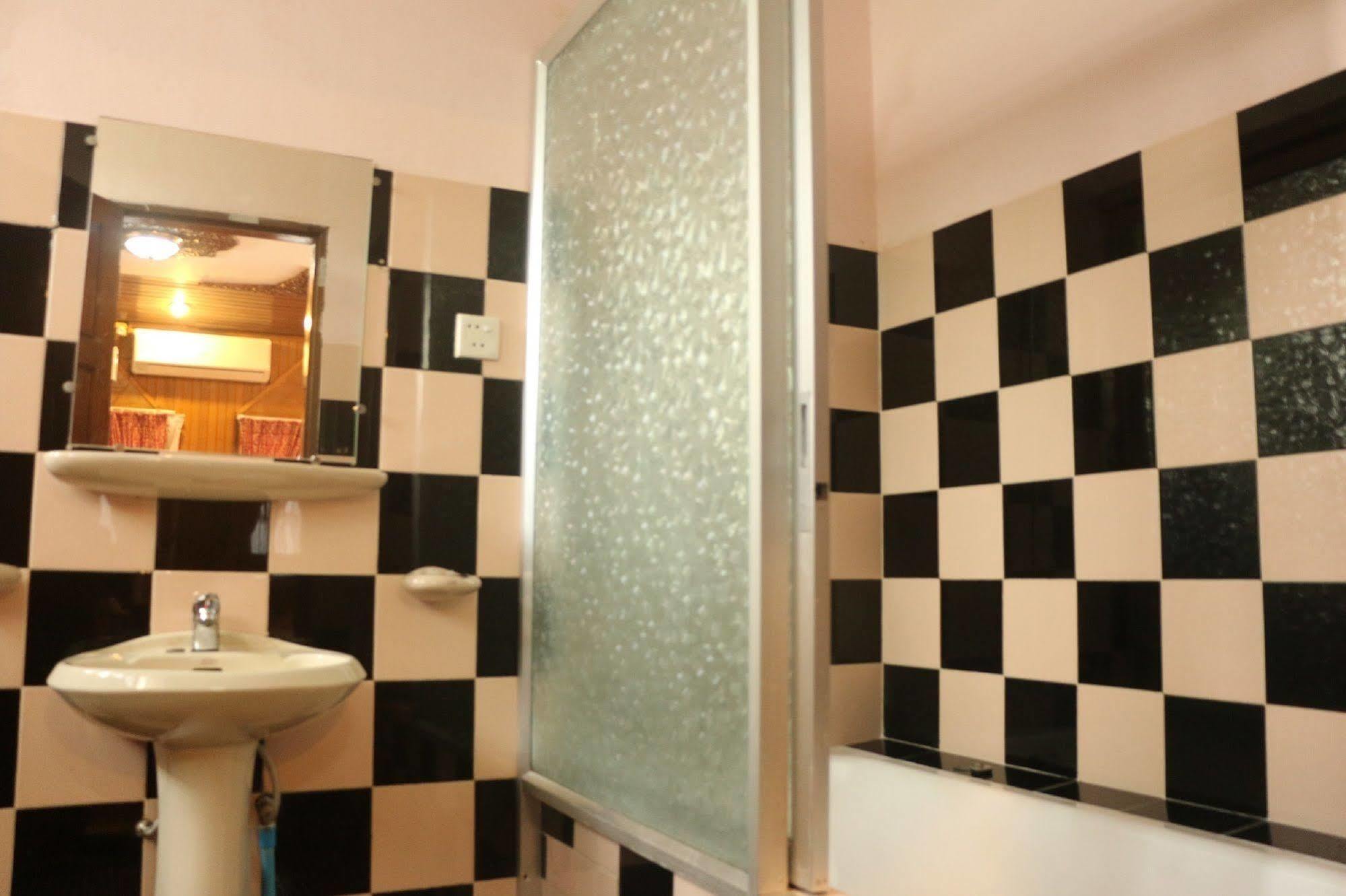 יאנגון Kaung Lay Inn מראה חיצוני תמונה